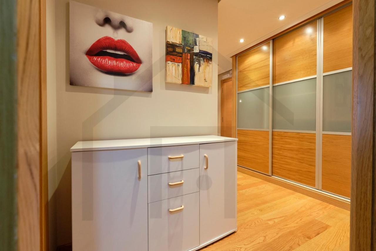 Apartamento Candelaria - Lujo A Un Paso Del Centro Oviedo Esterno foto