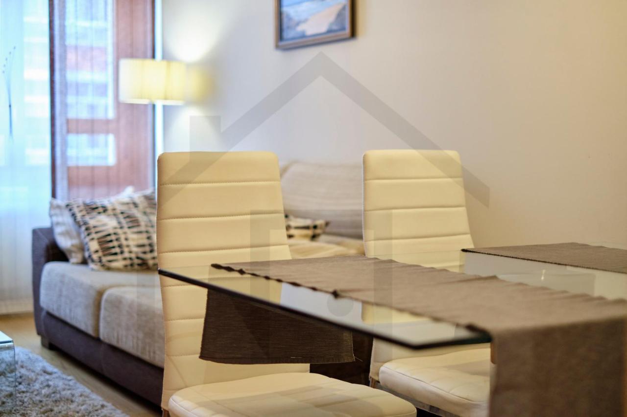 Apartamento Candelaria - Lujo A Un Paso Del Centro Oviedo Esterno foto