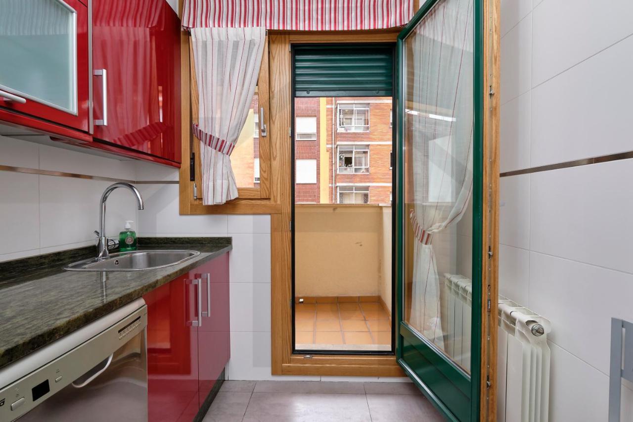Apartamento Candelaria - Lujo A Un Paso Del Centro Oviedo Esterno foto