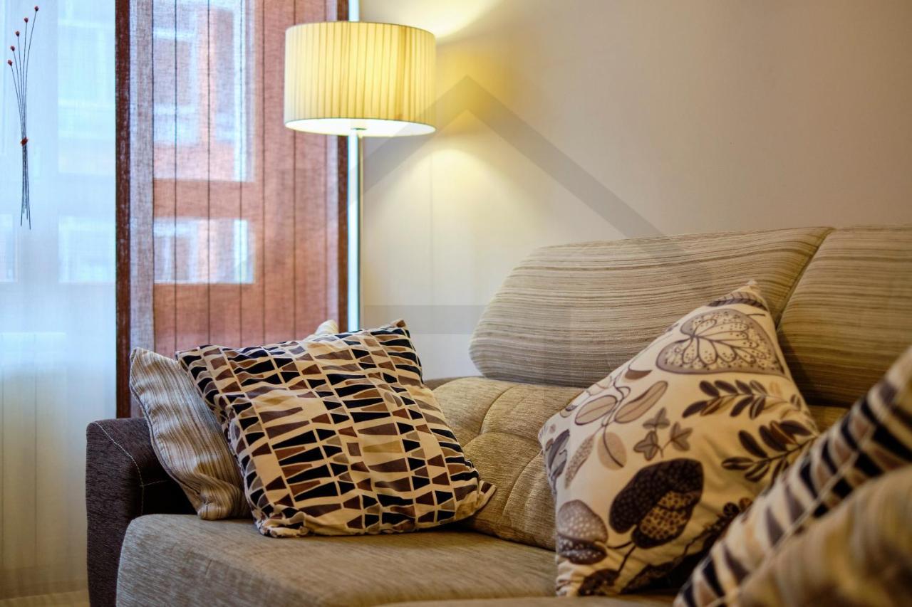 Apartamento Candelaria - Lujo A Un Paso Del Centro Oviedo Esterno foto