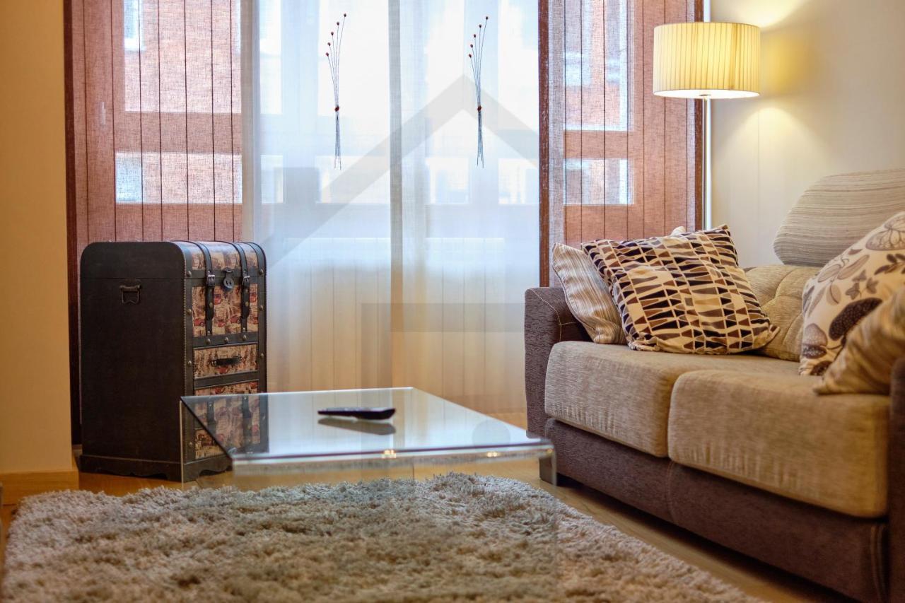 Apartamento Candelaria - Lujo A Un Paso Del Centro Oviedo Esterno foto