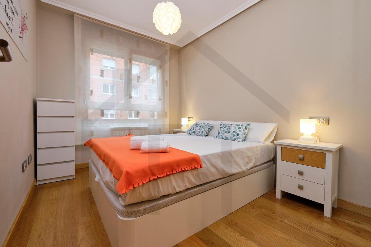 Apartamento Candelaria - Lujo A Un Paso Del Centro Oviedo Esterno foto