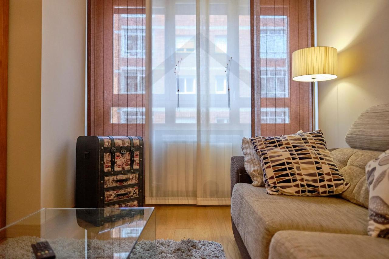 Apartamento Candelaria - Lujo A Un Paso Del Centro Oviedo Esterno foto